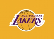 PG游戏下载-萨内惊艳四座，当足球巨星照亮NBA季后赛之夜