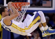 PG SOFT游戏-李梓嘉点燃赛场，印尼队险胜丹麦队—一场改写历史的羽球对决