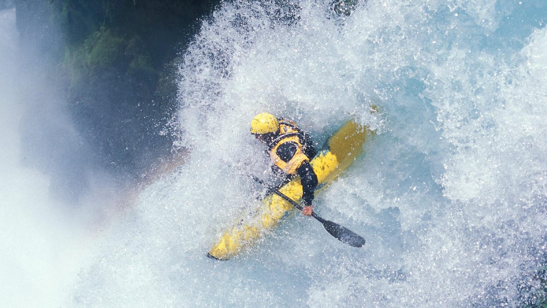 范戴克爆发引领战术革命,加拿大如何用冰球式防守锁死挪威进攻?